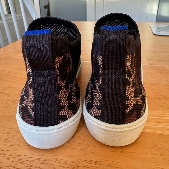 Rothy’s Chelsea Boot Cheetah Print Size 6.5 LIKE NEW only worn once - Picture 4 of 6